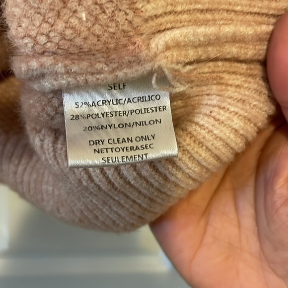 Adorable fuzzy hearts pink sweater eyelash mauve baby pink valentine - Picture 5 of 7